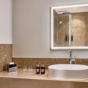 Four Points By Sheraton Hotel Múnich